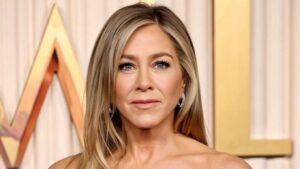 Jennifer Aniston: Complete Biography and Life Story (2025)