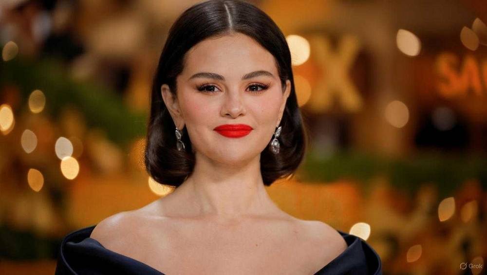 Selena Gomez Portrait