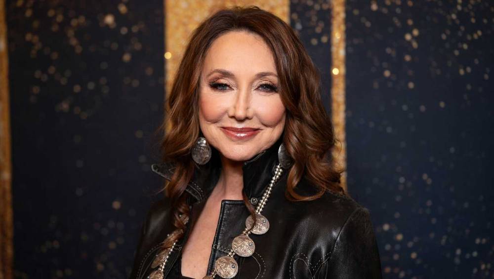 Pam Tillis Ageless Appearance