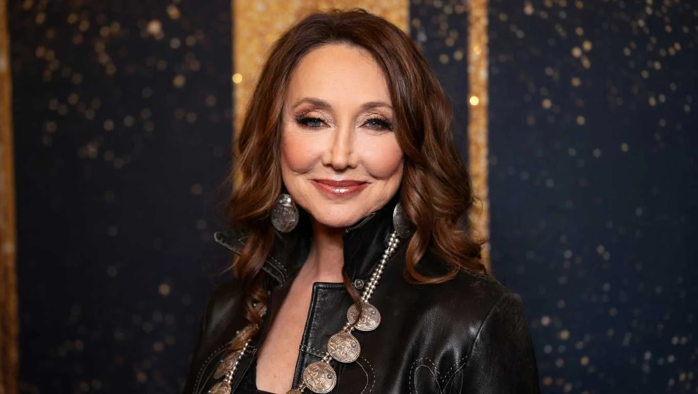 Pam Tillis Ageless Appearance