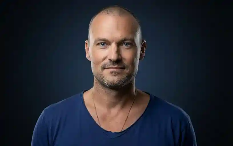 Brian Austin Green: His Story of Fame, Family, and Resilience 1 Brian Austin Green
